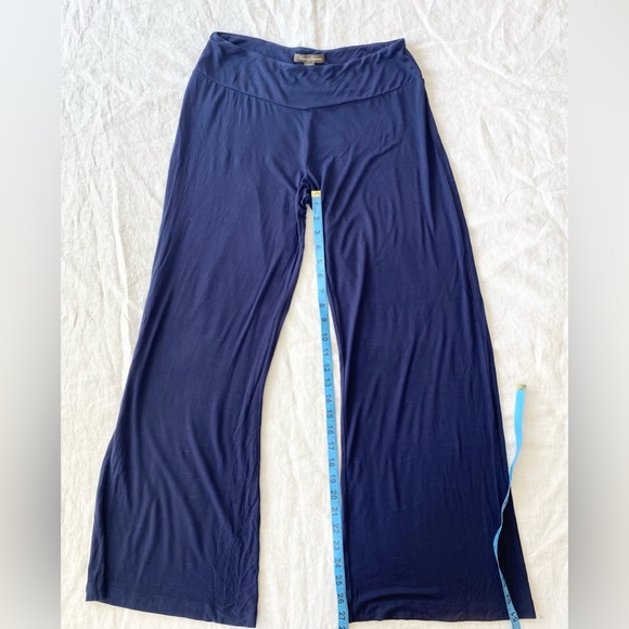Tommy Bahama Wide Leg Flowy Lounging Pants - Picture 8 of 13